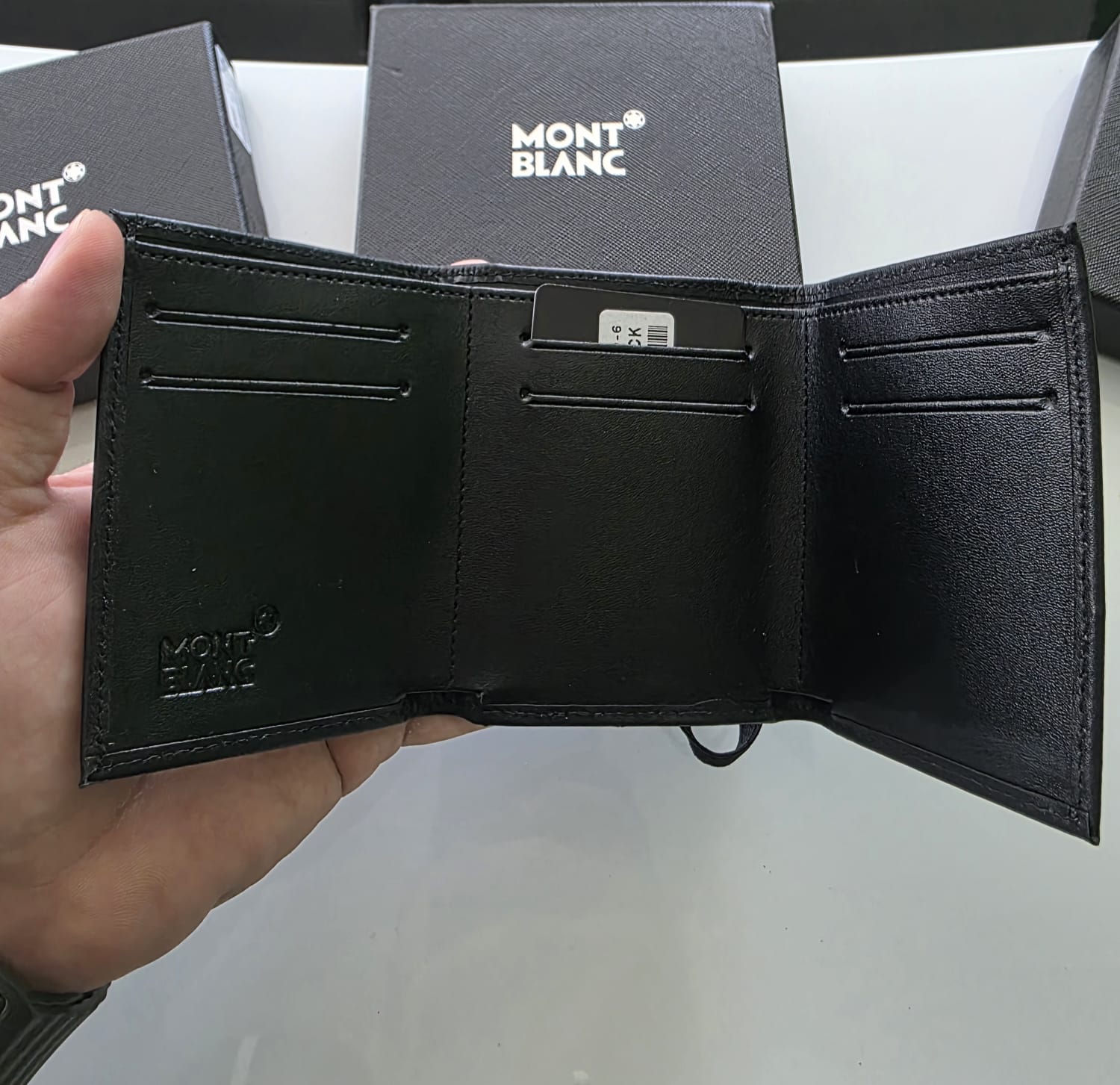 Cartera Mont