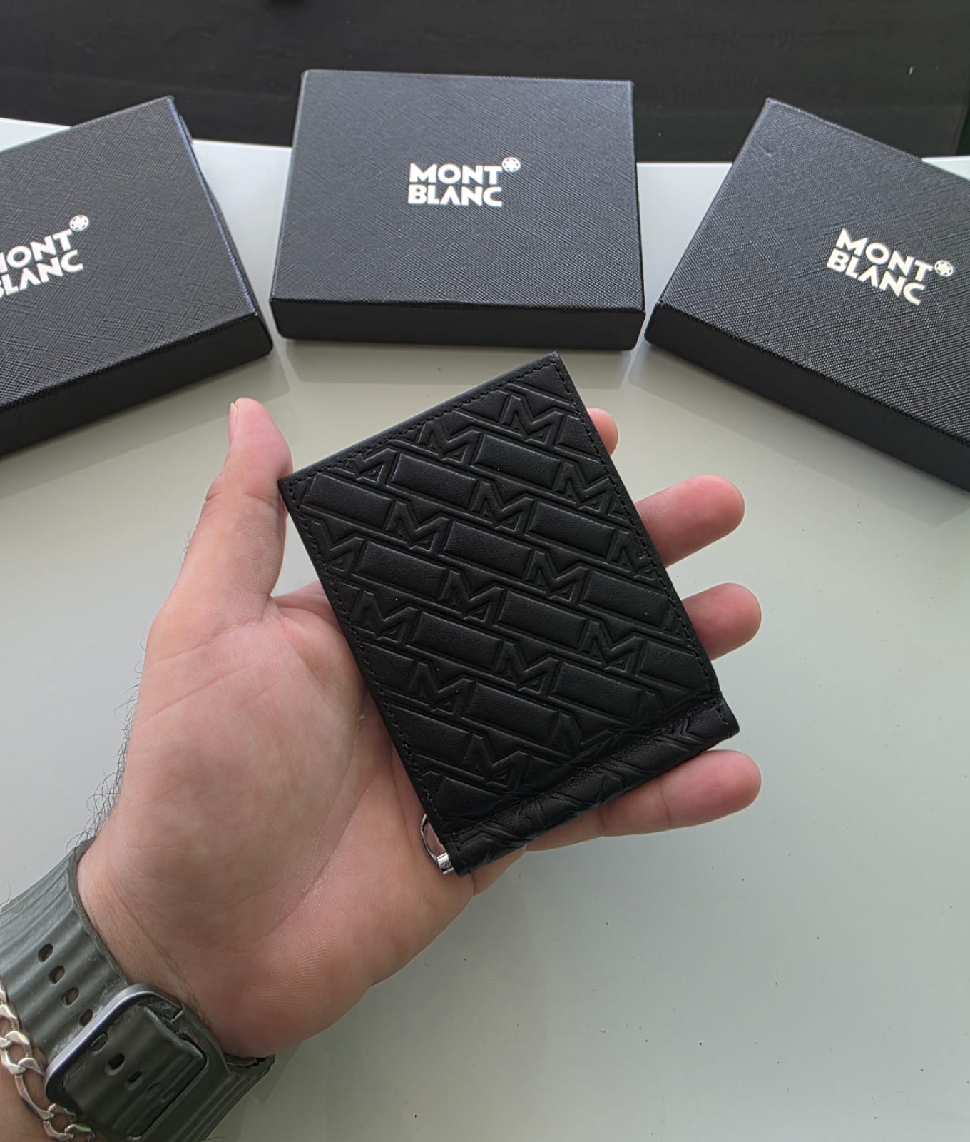 Cartera de clip